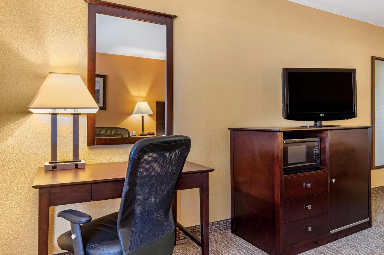 Quality Inn Russellville I-40 Extérieur photo