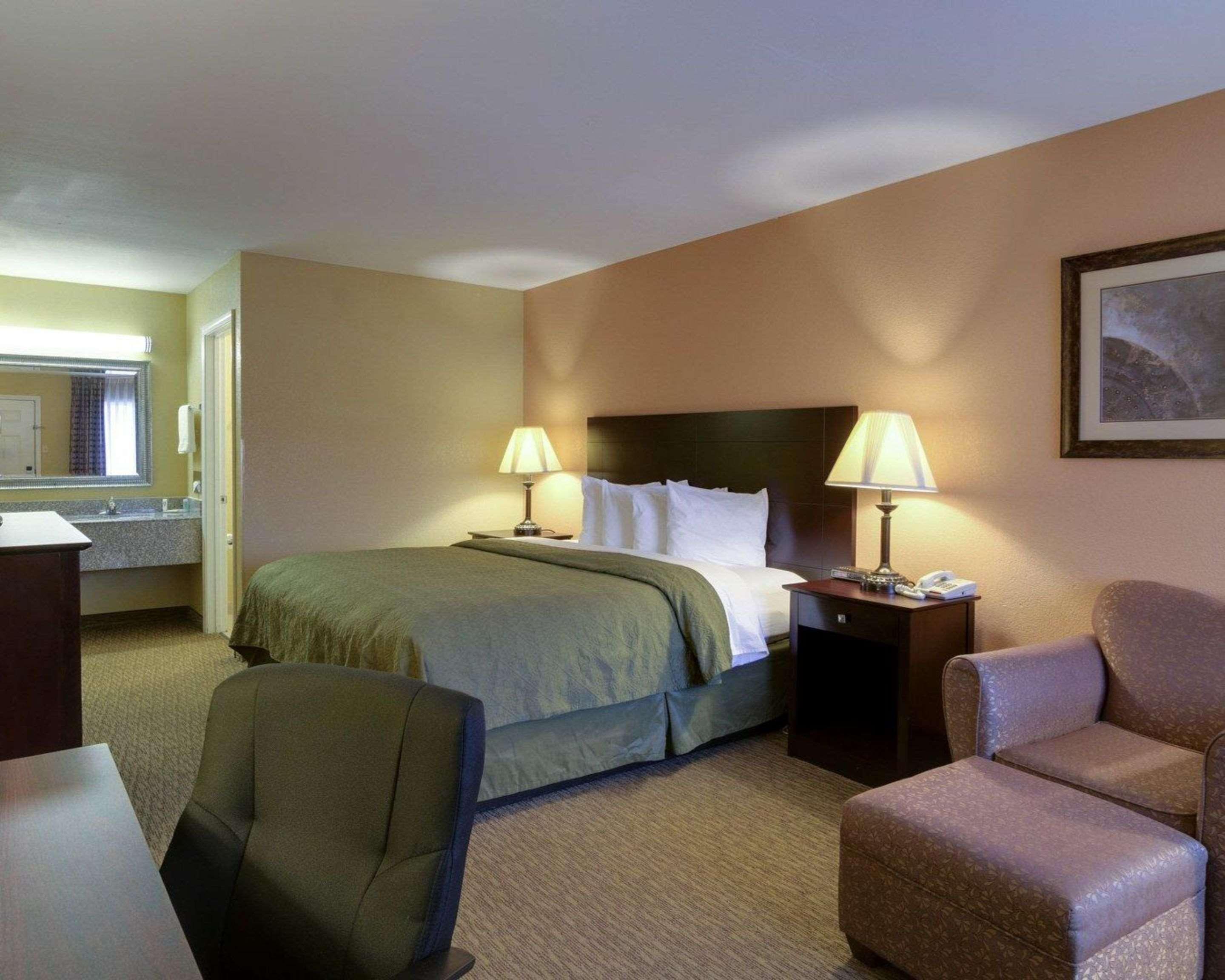 Quality Inn Russellville I-40 Extérieur photo