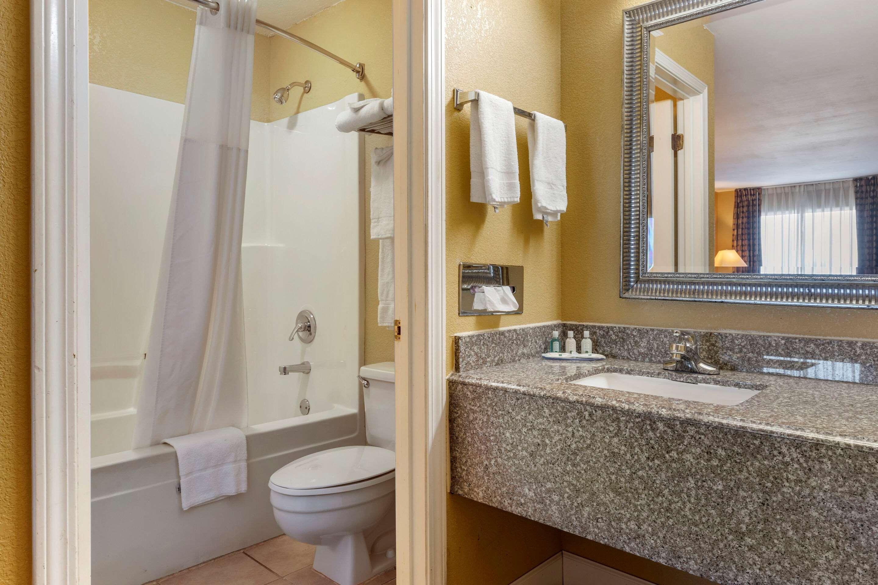 Quality Inn Russellville I-40 Extérieur photo