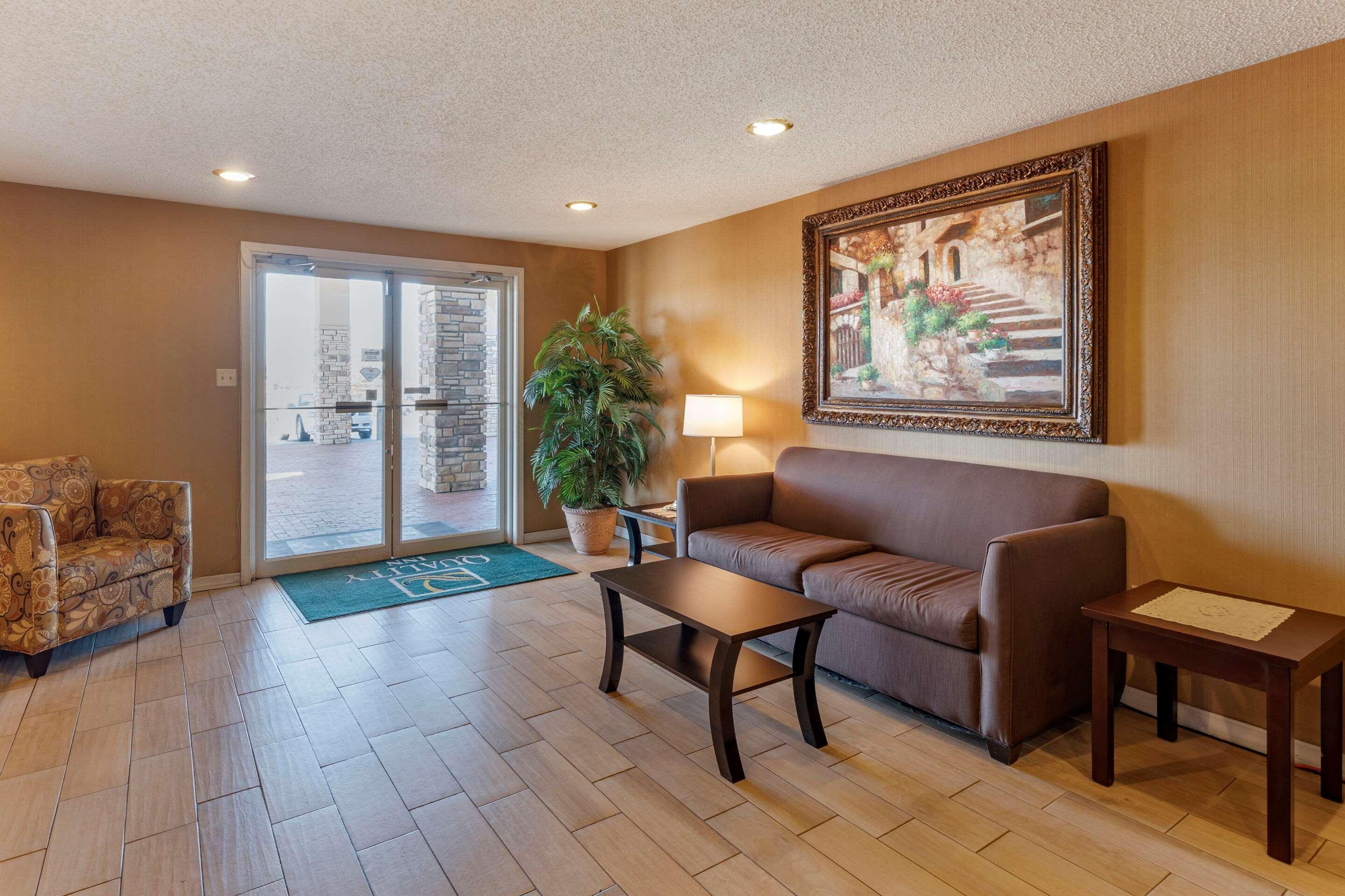 Quality Inn Russellville I-40 Extérieur photo