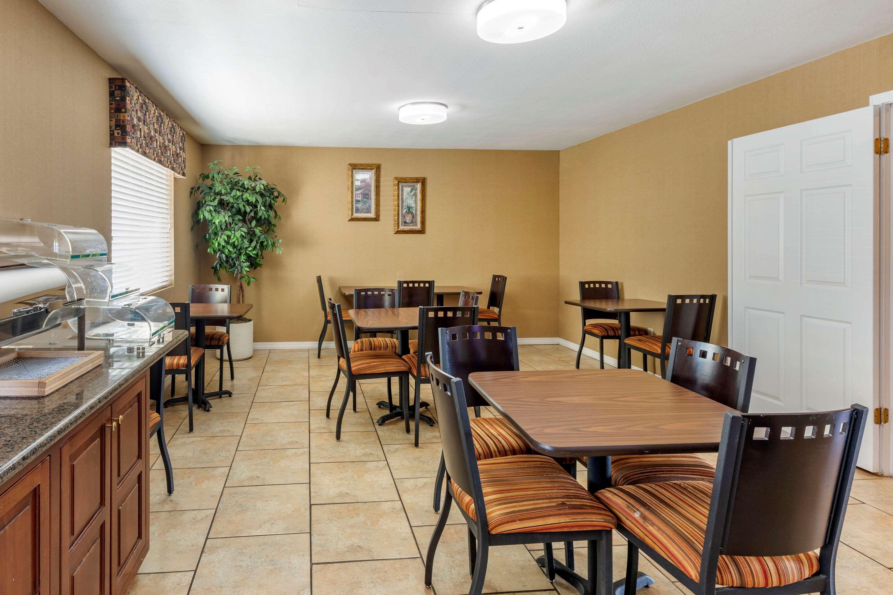 Quality Inn Russellville I-40 Extérieur photo
